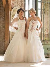 Alle brautkleider gibt es in den schönsten ausführungen. Brautkleid 32 834 9 Von Weise Auf Ja De