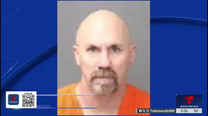 Arrestan a presunto depredador sexual de menores en Albuquerque