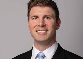 Spectacular Auction Supports Tuition Assistance