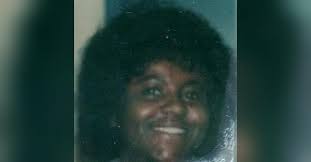 Gladys Hinton Obituary