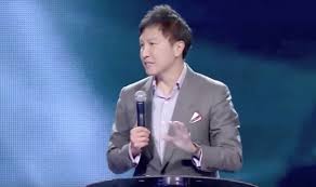 City harvest church was founded by the charismatic pastor kong hee and his wife, pastor turned pop singer sun ho, in 1989. Kong Hee Founder Of City Harvest Church Released From Prison The Independent Singapore News