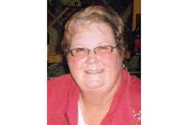 Marie Foust's Instagram, Twitter & Facebook