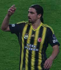 Kamuoyunda büyük yankı yaratan o fotoğrafın hileli olduğunu öne süren yıldız futbolcu, ben beşiktaş forması giymedim. Mehmet Topuz Vikipedi