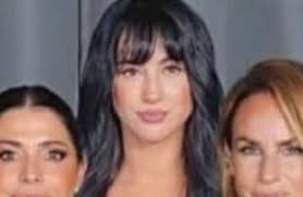 Flor Vigna es tendencia en X por su aspecto en la tapa de Caras