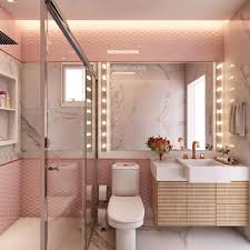 Banheiro Muito Amor Por Esse Banheiro Rosa Com Direito A Luzinhas De Camarim Filetes Rose Gold Banheiros Luxuosos Decoracao Do Banheiro Banheiros Modernos