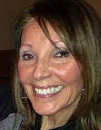 Deena Dubose's Instagram, Twitter & Facebook