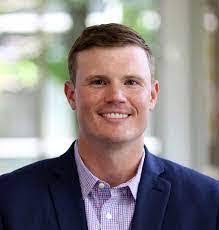 Dennis Hanzel's Instagram, Twitter & Facebook