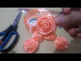 Cara membuat bunga dari pita. Cara Membuat Bunga Mawar Dari Pita Satin I How To Make A Ribbon Rose 1 Youtube Fabric Roses Diy Ribbon Roses Diy Lace Ribbon Flowers