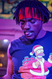 Rainezra Coo Era and The Bad Table