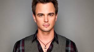 We found him to be knowledgeable, responsive to our needs, excellent listening skills. Darin Brooks Theboldandthebeautiful Wiki Fandom