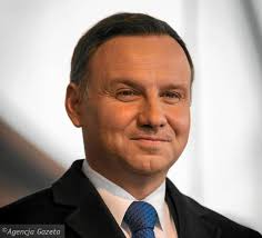 Andrzej duda jest młody, już myśli co po końcu kadencji. Jest Swiezym Prezydentem I Mlodym Czlowiekiem Materska Sosnowska Probuje Znalezc Usprawiedliwienie Dla Dudy