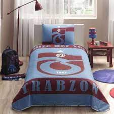 En ucuz trabzonspor modellerinden taç markalı bordo renkli tek kişilik yatak örtüsü trabzonspor karadeniz fırtınası desenli,trendyol mağazasında 10.01 tl i̇ndirimde. Tac Lisansli Bize Her Yer Trabzon Yatak Ortusu Yatak Yatak Ortuleri Yatak Ortusu