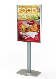 Κάθε διαδερμικό έμπλαστρο περιέχει 40 mg βουπρενορφίνης. Poster Display Stand Ttc Signal Sign Systems Ltd