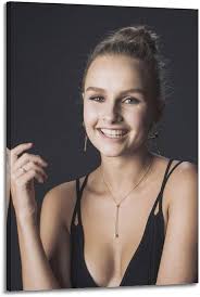 Amazon.com: Olivia DeJonge Personalized Smile Sexy Art Photo Poster Wall  Art Picture Painting Canvas Prints Artworks Bedroom Living Room Decor  24x36inch(60x90cm) : לבית ולמטבח