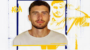 Joan Rojas's Instagram, Twitter & Facebook