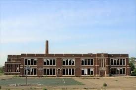 Now, after decades of abandonment the building is being renovated, they have come a long way but they still have a long way to go. Detroit Buildings Touring The Abandoned Ones