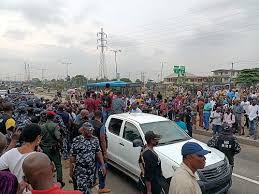 Yoruba nation agitator, sunday adeyemo, also known as sunday igboho has cancelled the 'yoruba nation' rally in lagos following the attack on his house, the nation reports. 5zlt4mmyt86xdm