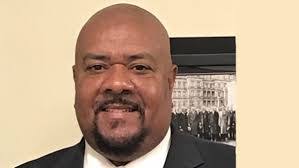 Damon Rowe's Instagram, Twitter & Facebook