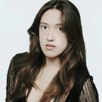 100+ perfiles de «Levario»