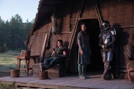 The mandalorian actress, gina carano, had more than her fair share of entertainment media attention over the course of the second season of jon favreau and dave filoni's hit star wars series. Star Wars The Mandalorian Gina Carano As Cara Dune Julia Jones As Omera And Pedro Pascal As The Mandalorian Geek Carl