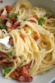 Pasta Carbonara With Bacon Lardons Parmesan Cheese And Eggs If You Like Pasta You Will Love This 20 Minute Italia Carbonara Pasta Pasta Recipes Bacon Dinner