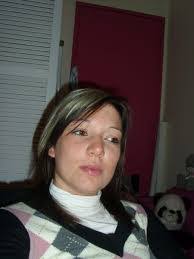 Jennifer Pichon's Instagram, Twitter & Facebook