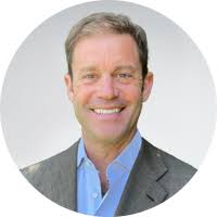 Corporate Governance — REGIS CORPORATION