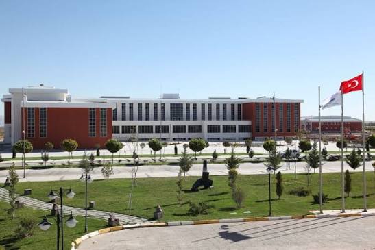 Aksaray Üniversitesi ve Öğrenci Yaşamı Hakkında Bilgiler | Yurtlar Burada