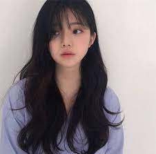 45 The Most Beautiful And Elegant Hairstyles For Curly Hair With Bangs Fashion Gaya Rambut Ide Gaya Rambut Gaya Rambut Panjang