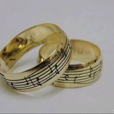 Wedding Bands For Music Lovers Anillos De Musica Joyas Musicales Anillos De Moda
