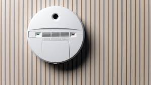 In the event of a carbon monoxide leak, it is critical that you get to fresh air as soon as possible. When And Where To Install Carbon Monoxide Detectors