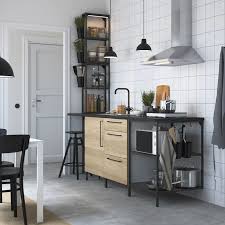 Connaissez vous cette astuce pour transformer les meubles. Enhet Keuken Antraciet Eikenpatroon Ikea Petite Cuisine Ikea Cuisine Anthracite Cuisines Design