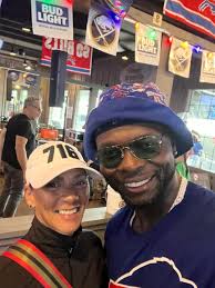 Butch Rolle right here♥️🤍💙