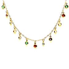 O colar vem com uma pedra rosa e outra lilás quadrada, e abaixo como pingente, uma pedra oval, verde todo repleto de bolinhas. Choker Pedras Coloridas Crixx Silva Acessorios