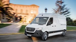 Nouveau Mercedes Sprinter En Video Fourgonlesite