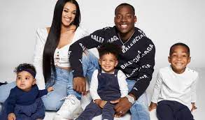 Damien prince is an actor and writer, known for trapped with the prince family (2019), the prince family: All In The Creator Family The Prince Family Went From Flipping Pizzas To 5 3 Million Subscribers Tubefilter
