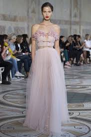 Giambattista Valli Fall 2017 Couture Fashion Show Prinzessinnenkleid Modenschau Und Kleider Fur Empfange