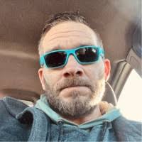 Leo Korth's Instagram, Twitter & Facebook