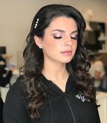 💗🌸 • • Makeup by @makeupbyelenamollo hair by me! #longislandfeaturing  #longislandhair #longislandmakeup #beautybar504 #beauty #glam #newyork  #weddingmakeup #newyorkhair #newyorkmakeup @ Beautybar 504