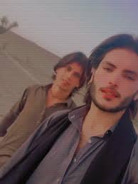 End Tak Deko: Fun Family Moments with Sara's Crew