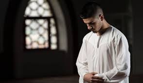 Boleh baca artikel ini dari awal hingga akhir bagi mendapatkan panduan dan caranya. Bacaan Doa Iftitah Yang Mudah Yang Diajar Nabi Dalam Rumi Berserta Maksud