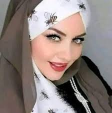 سافتتح صباح يوم الثلاثاء بالصلاة والسلام على حبيبنا محمد 🌷 صل الله عليه  وسلم 🌷