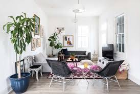 A Sun Drenched New Orleans Home Has A Boho Modern Style Outdoor Dining Furniture New Orleans Homes Sustainable Home