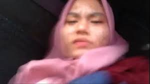 Jun 29, 2021 · menurut rusli, fenomena semacam itu dapat menyebabkan ketidaknyamanan bagi penumpang kereta api dan mempercepat keausan rel dan roda kereta api. Awek Tudung Dalam Kereta Tengah Sedap Xhamster 32