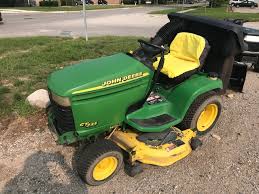 Amazon's choice for john deere bagger. Used John Deere Gt235 Riding Tractor With Bagger Vac 2200 00 Hdr Small Engine Repair