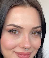 ICONIC Pure Hazel Monatslinse