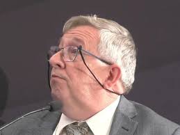 Former WA teacher apologises for not speaking up about…