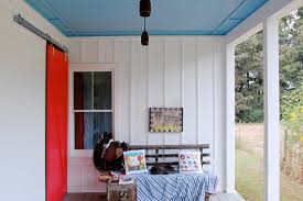 Places springfield, illinois home improvementroofing service griffitts exterior home designs inc. My Houzz Colorful Vintage Finds Fill A Chic Modern Farmhouse Farmhouse Veranda New York By Corynne Pless Houzz