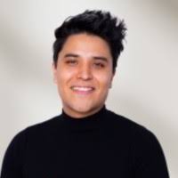 Cris Martinez”님의 프로필 400+