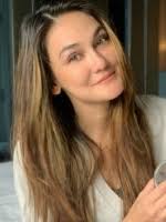 Luna Maya Rayakan Ultah Ibunda, Reaksi Sandra Dewi Eks Reino Barack Curi  Perhatian